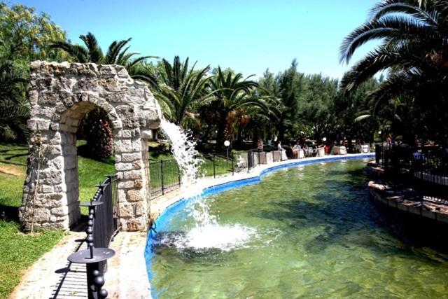 Готель Tenuta Santa Lucia Сан-Джованні-Ротондо Екстер'єр фото